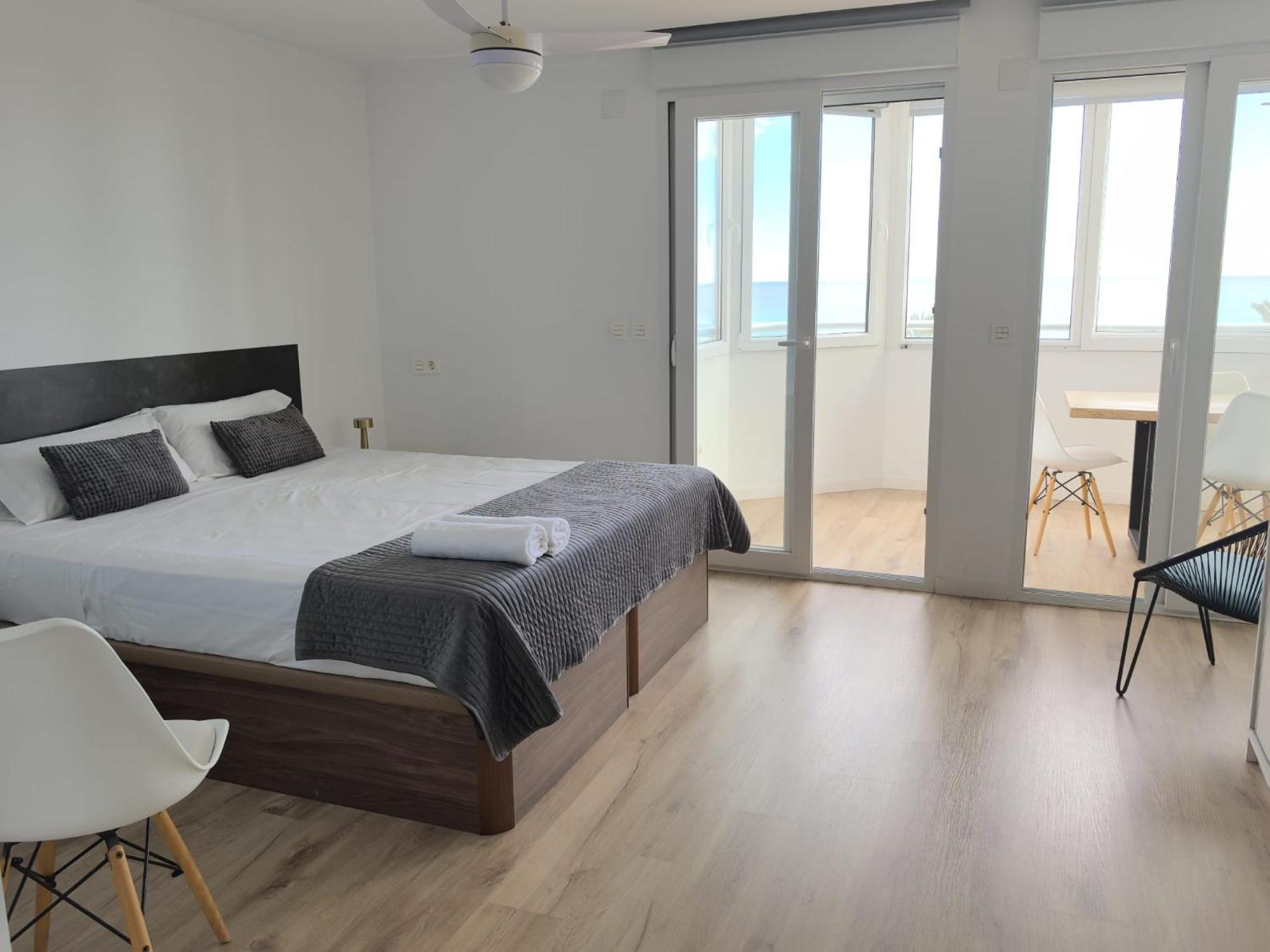 Lujoso En Primera Linea De Playa Appartement *