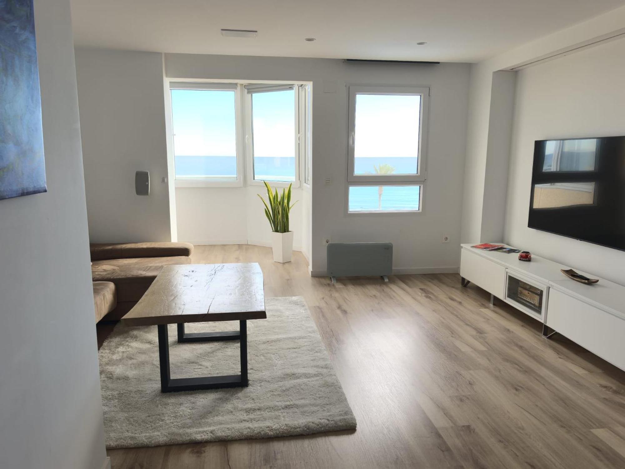 Lujoso En Primera Linea De Playa Appartement Alicante